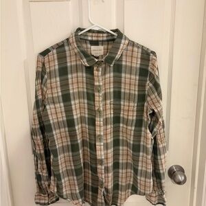 American Eagle Outfitters Green and Tan boyfriend fit Plaid/Flannel Shirt